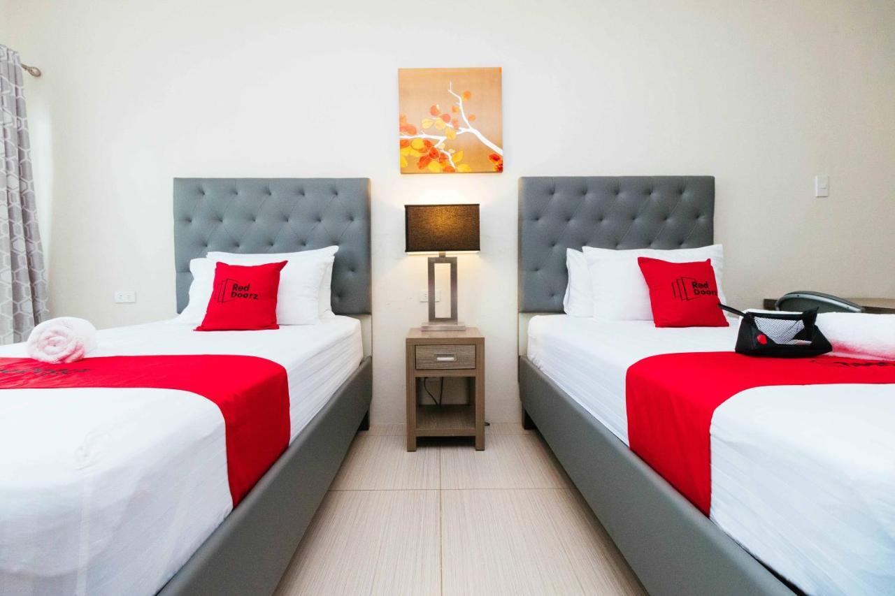 Reddoorz Premium @ Sampaloc Makati Makati City Exterior foto