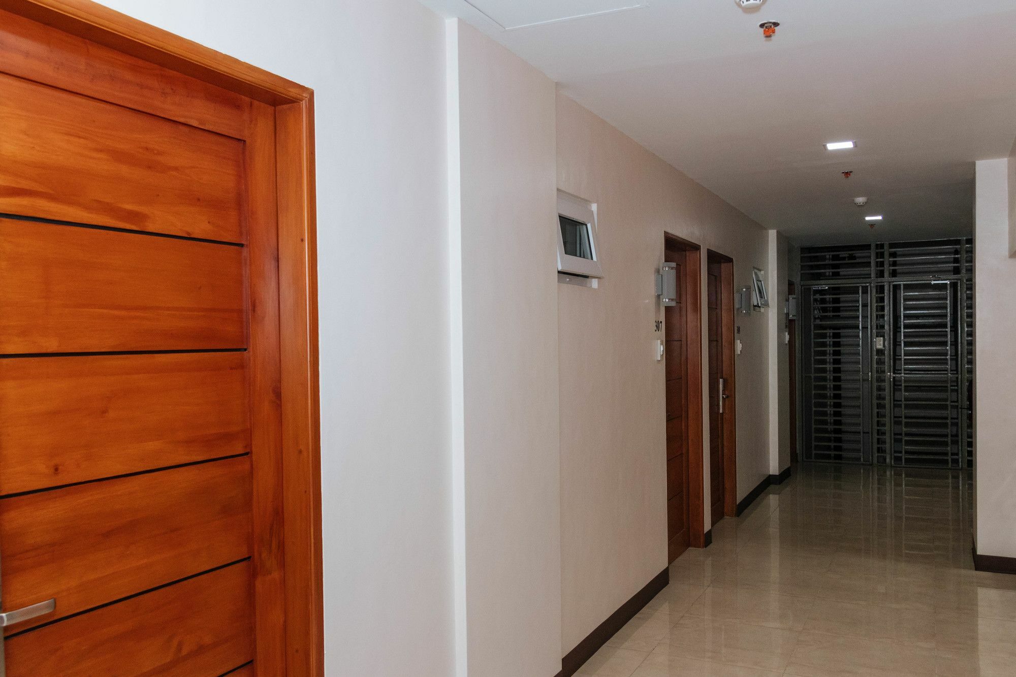 Reddoorz Premium @ Sampaloc Makati Makati City Exterior foto