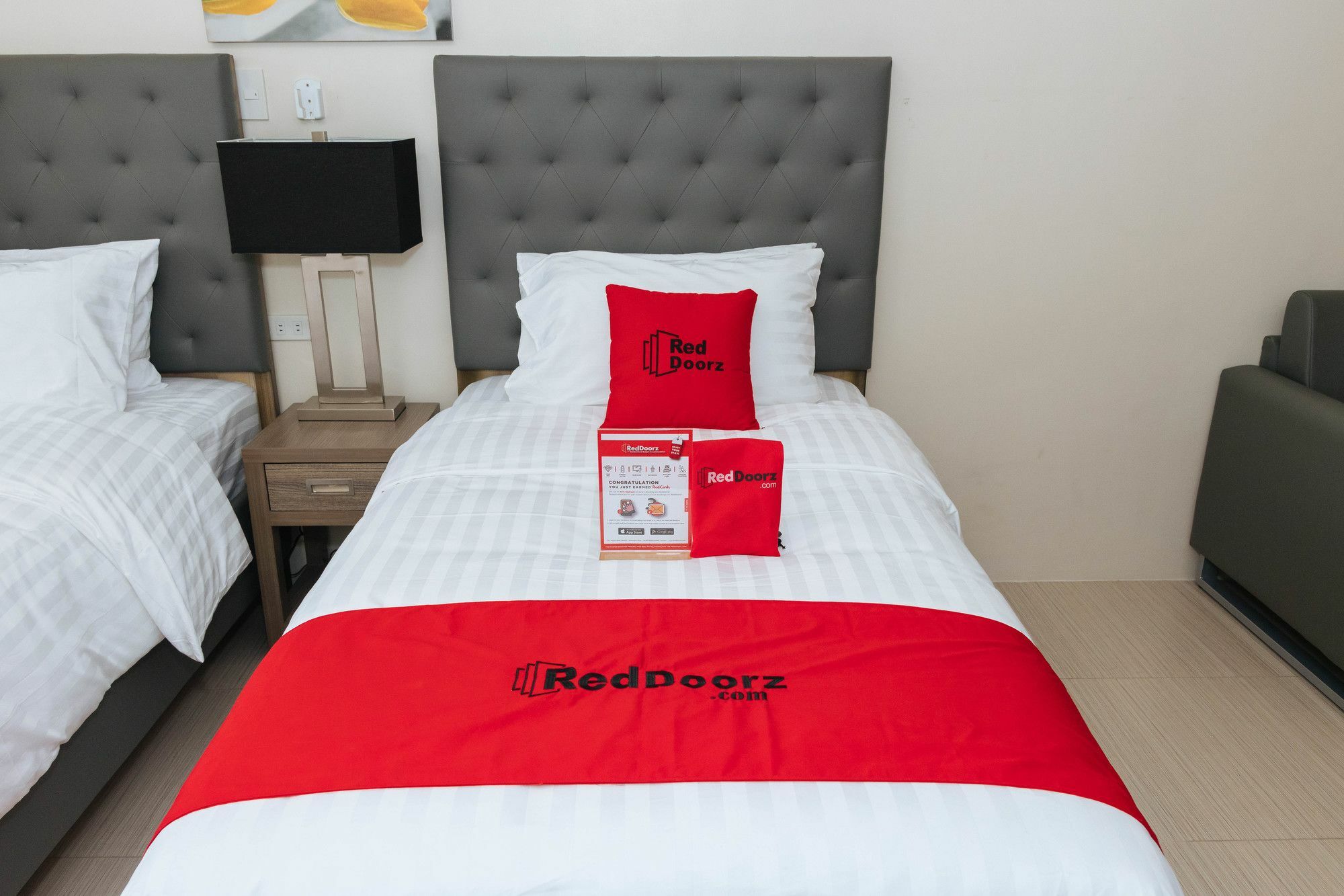 Reddoorz Premium @ Sampaloc Makati Makati City Exterior foto