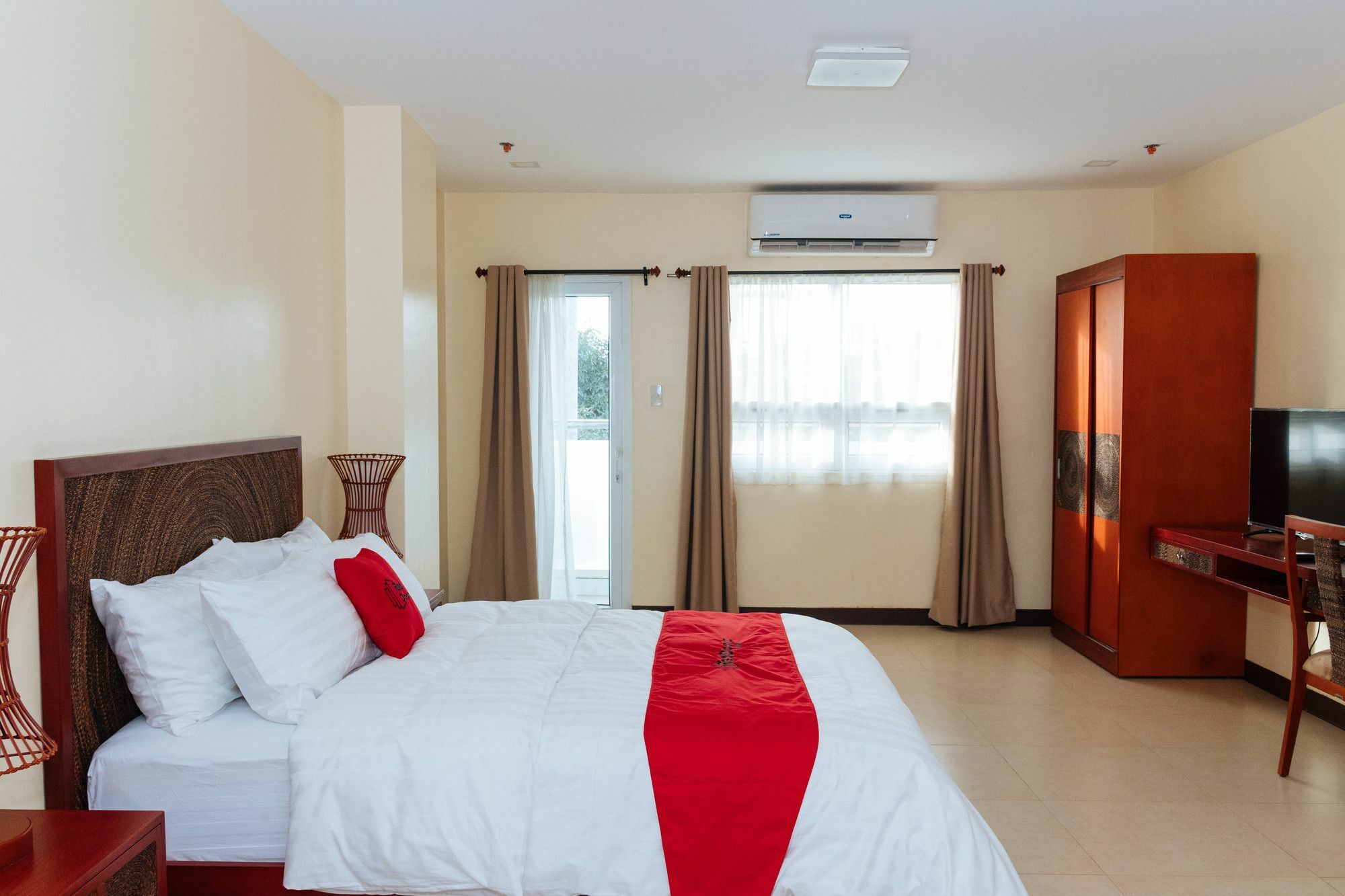 Reddoorz Premium @ Sampaloc Makati Makati City Exterior foto